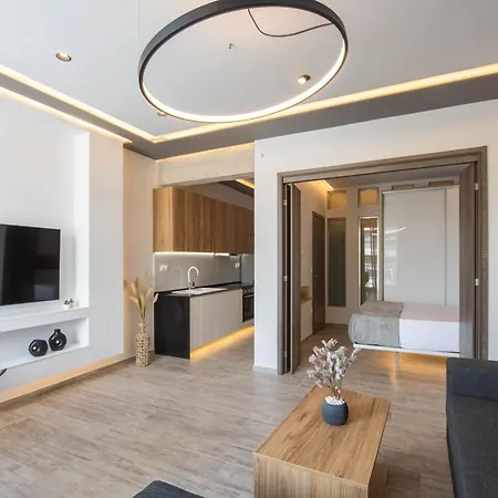 Skia Luxury Living Above The Walls *