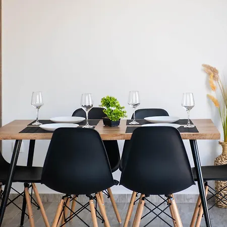 Apartment Skia Luxury Living Above The Walls Thessaloniki