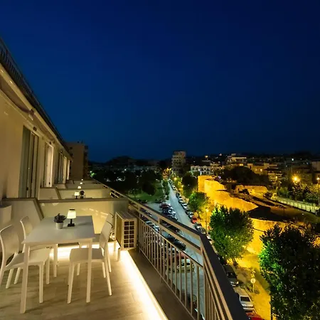 Apartment Skia Luxury Living Above The Walls Thessaloniki